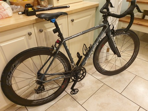 Road bike focus - road, cayo