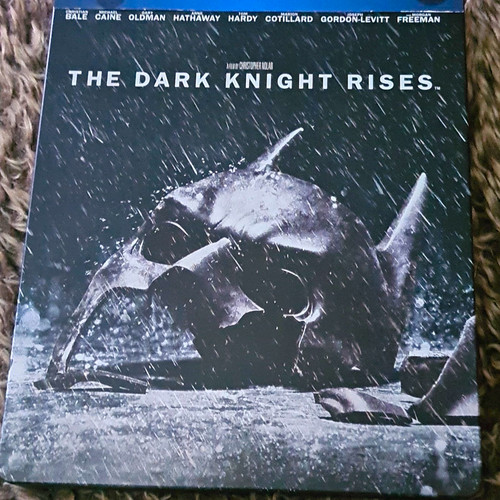 The dark knight rises - rises, blu-ray