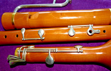 Almost like new! Moeck bass recorder 6(5) keys, clear Handles, rich sound!