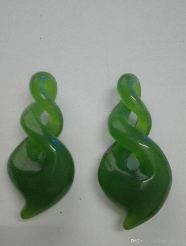 1pc natural green nephrite - 1pc,