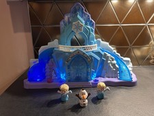 Fisher Price Little People Disney Frozen Castle Olaf Elsa Play Set Lights Sounds