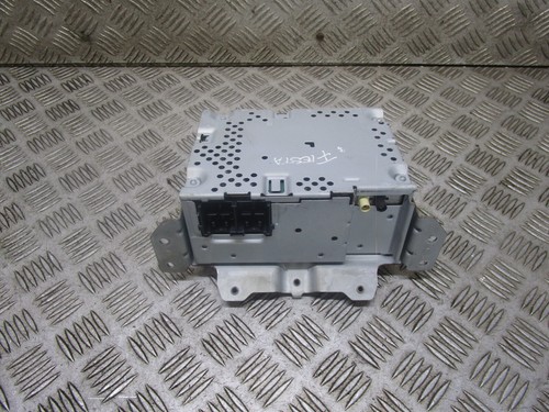 2013 ford fiesta radio - 2013-17,