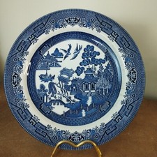 Vintage Churchill - Blue 'Willow' Patterned Dinner Plate 26.5 cm