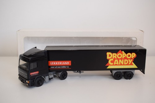 C15 lion car - 1:50,