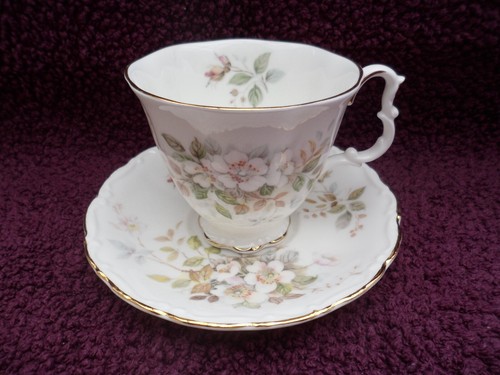 Vintage royal albert haworth - vintage, albert,