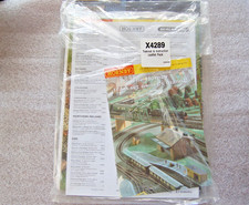 HORNBY X4289 OO GAUGE PLASTIC TRAKMAT  PACK FROM RAILWAY SET