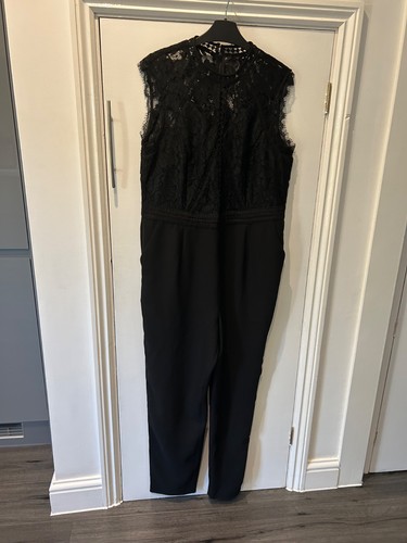 Bnwt very women black - women’s,