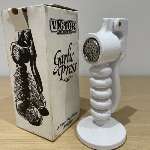Vintage robert welch - cast, iron