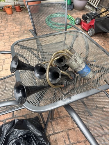 Vintage trumpet car horn - vintage,