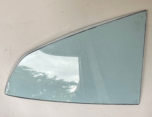 Datsun left rear quarter - rear,