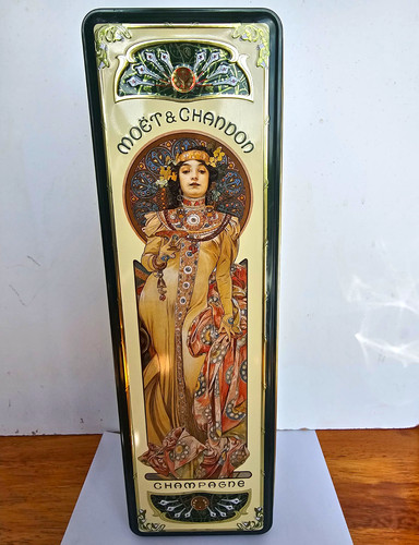 Moet and chandon vintage 80s - moet,