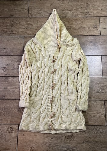 Vintage aran handknitted 100 - handknitted, 100%