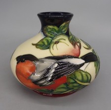 1st Quality 'Finches & Apples'