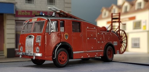 Dennis series f12 - f12, fire