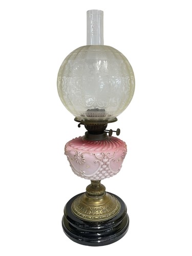 Antique oil lamp - pink, moulded