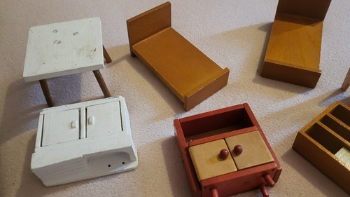 1940 dolls house wooden - 1940,