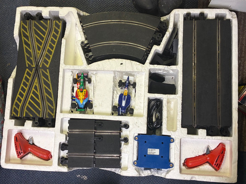 Scalextric formula set - scalextric, with