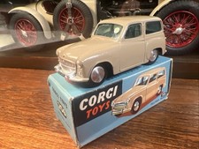 CORGI 206 HILLMAN HUSKY -Fawn