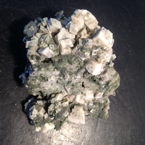 Periclinic adular chlorite - adular,,