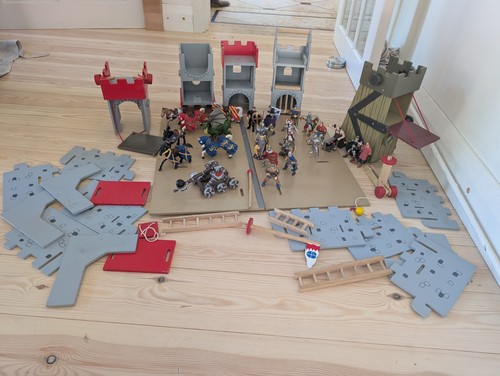 Vintage wooden castle - wooden, playset