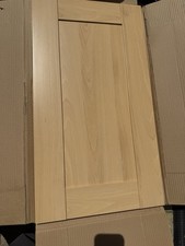 BEECH COLOUR  KITCHEN  DOOR  400 X 720   STOCK DZ535