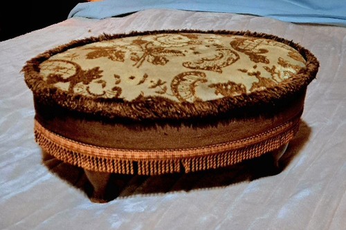 Vintage small stool - small,