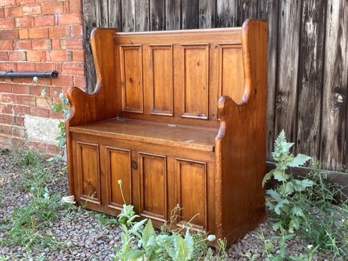 Charming petite vintage - charming,