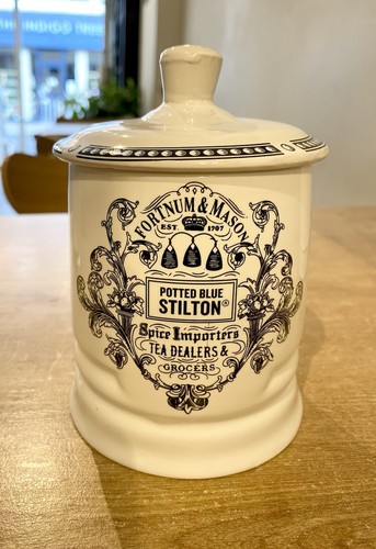 Fortnum and mason - fortnum,