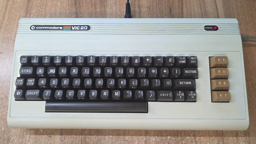 Vic computer - vic-20,