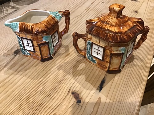 Vintage keele street pottery - vintage,