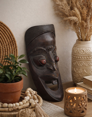 Old maori koruru wooden - old,