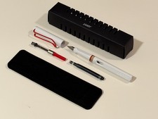 Lamy Safari Fountain Pen White