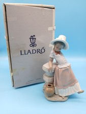 LLADRO A Step in Time, #5158 -