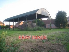 PHOTO  DUTCH BARN OLD MANOR