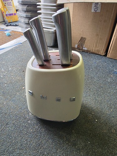 Smeg knife block - block, (excludes