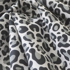 Leopard Print 100% Cotton Fabric By the Half Metre Animal Dress Crafting