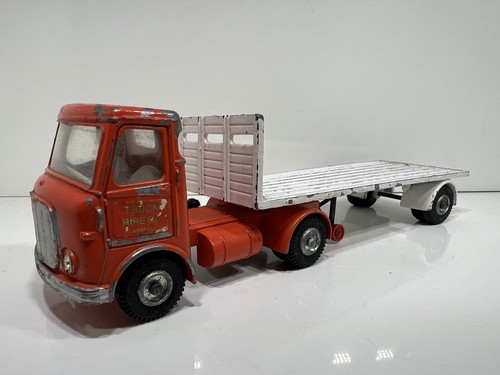 Dinky toys aec - toys, articulated