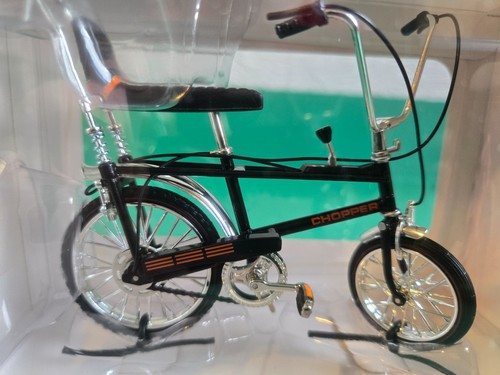 Doll house mk1 black - doll, chopper