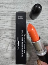 MAC Cremesheen Lipstick |