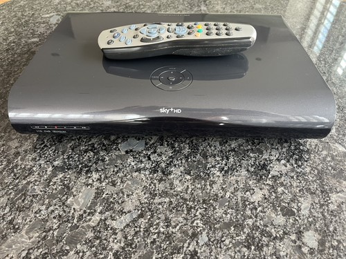 Sky plus box 2tb amstrad - plus, hd