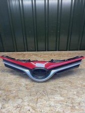 Toyota Yaris 2014-2017 Front Badge Grill