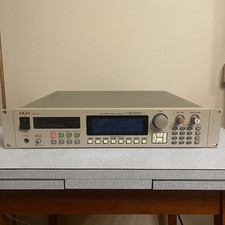 Akai S3000XL Midi Stereo