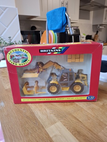 Britains farm toys - britains,