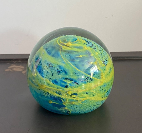 Mdina paperweight blue crizzle - mdina,