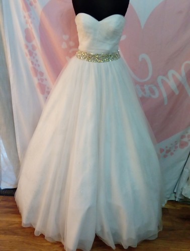 Wedding dress size white - dress, 8
