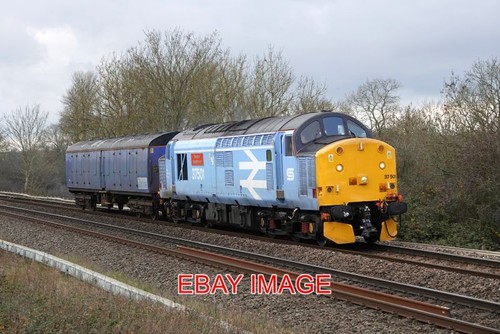 Photo class 375 37501 with - photo,