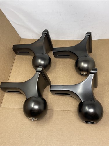 Pelham white cannonball ball - white,