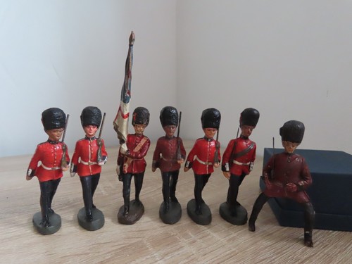 Elastolin coldstream guards - elastolin,