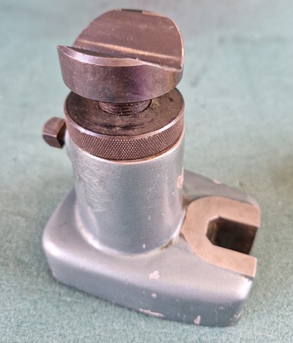 Large dividing head - dividing,