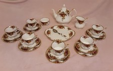 Royal Albert Old Country Roses